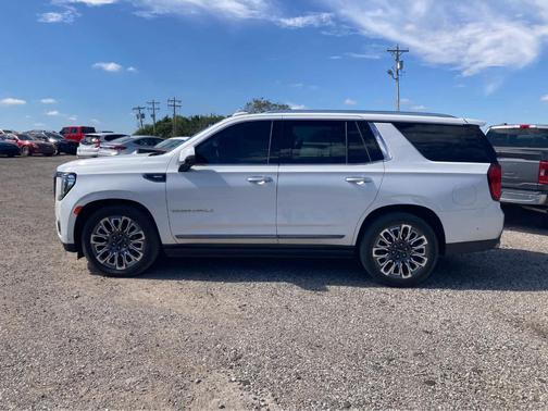 2023 GMC Yukon Denali Ultimate