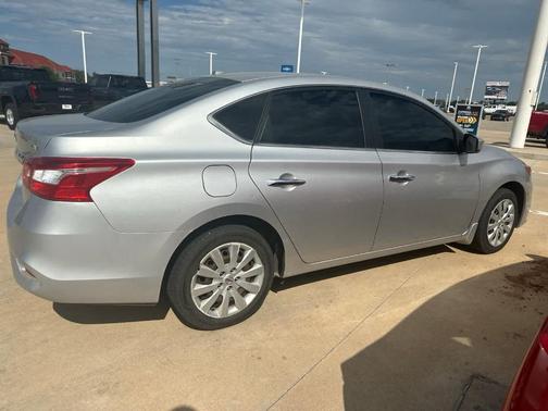 2016 Nissan Sentra SV