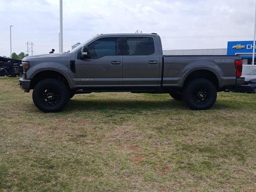 Carbonized Gray 2021 Ford F-250 Lariat