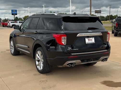 2022 Ford Explorer Platinum