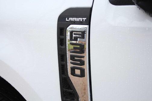 2026 Ford F-350 Lariat Super Duty