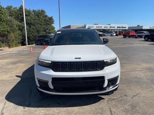 2025 Jeep Grand Cherokee L Summit