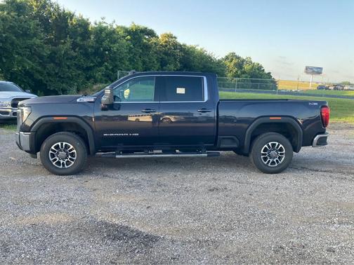Titanium Rush Metallic 2024 GMC Sierra 2500 SLE