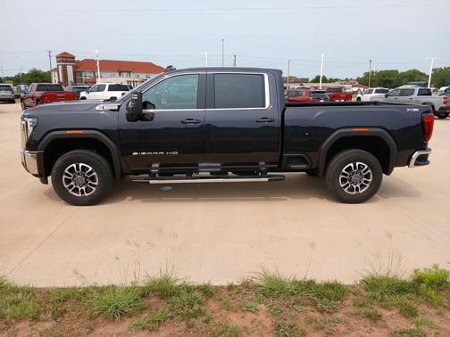 Titanium Rush Metallic 2024 GMC Sierra 2500 SLE