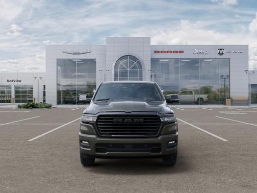 TANK 2027 RAM 1500 Laramie