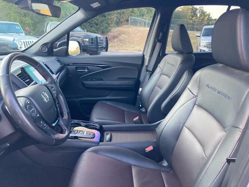 Sonic Gray Pearl 2023 Honda Ridgeline Black Edition