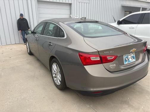2017 Chevrolet Malibu 1LT