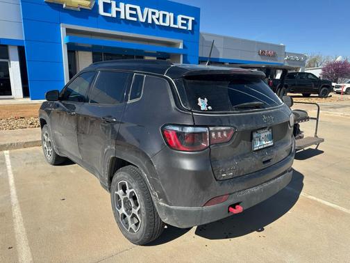 Granite Crystal Clearcoat Metallic 2022 Jeep Compass Trailhawk