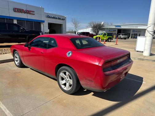 2013 Dodge Challenger SXT