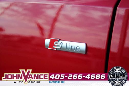 2024 Audi Q3 45 S line Premium