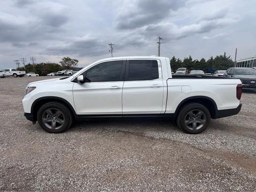 Platinum White Pearl 2022 Honda Ridgeline RTL