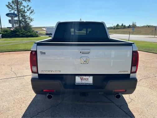 Platinum White Pearl 2022 Honda Ridgeline RTL