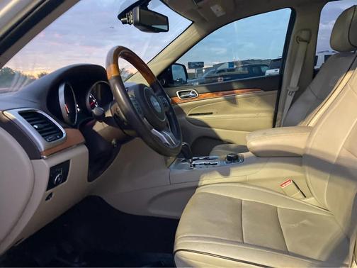 2012 Jeep Grand Cherokee Overland