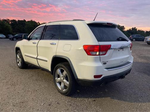 2012 Jeep Grand Cherokee Overland