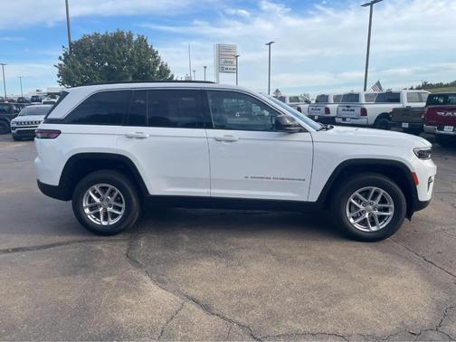 2025 Jeep Grand Cherokee Laredo X
