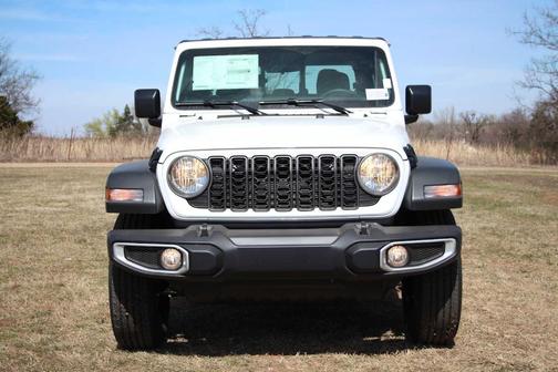 2026 Jeep Gladiator Sport