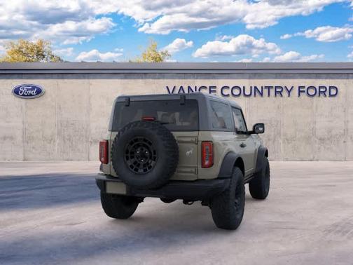 Desert Sand 2026 Ford Bronco Badlands