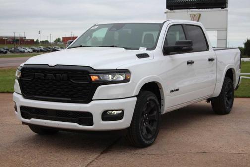 Bright White Clearcoat 2026 RAM 1500 Big Horn/Lone Star