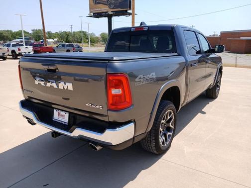 Granite Crystal Clearcoat Metallic 2025 RAM 1500 Laramie