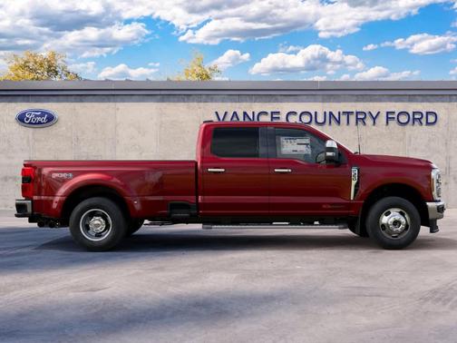 Ruby Red Metallic Tinted Clearcoat 2027 Ford F-350 Lariat Super Duty