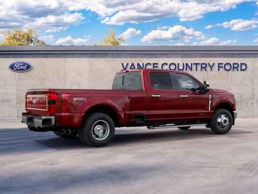 Ruby Red Metallic Tinted Clearcoat 2027 Ford F-350 Lariat Super Duty