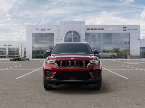 Velvet Red Pearlcoat 2026 Jeep Grand Cherokee Laredo X