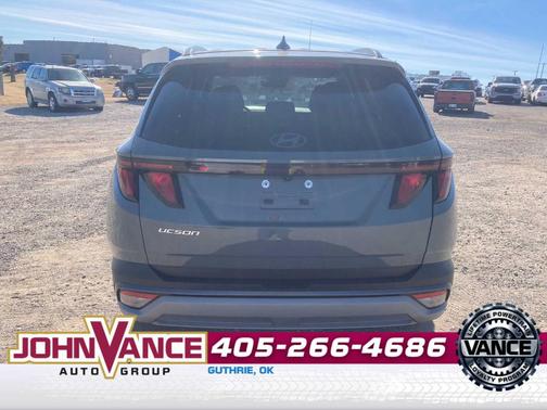 2025 Hyundai TUCSON SEL