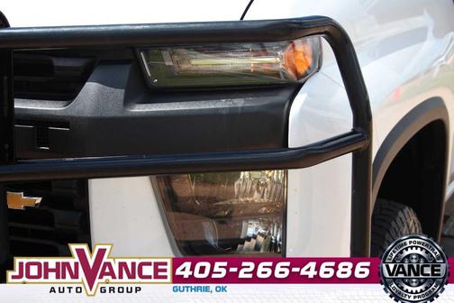 Summit White 2022 Chevrolet Silverado 2500 WT