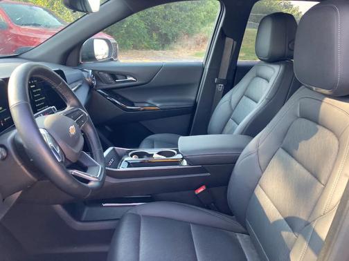 Sterling Gray Metallic 2025 Chevrolet Equinox LT