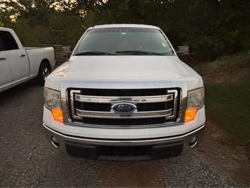 Oxford White 2014 Ford F-150 XLT