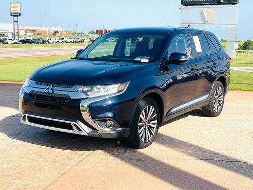 2019 Mitsubishi Outlander SE