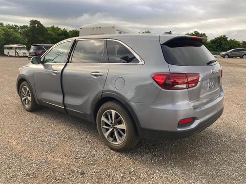 2020 Kia Sorento LX V6