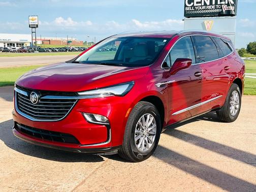 2023 Buick Enclave Essence
