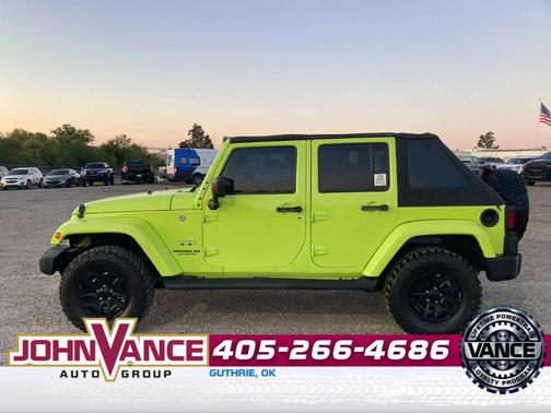 Hypergreen Clearcoat 2017 Jeep Wrangler Unlimited Sahara