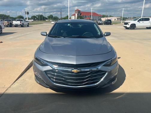 2025 Chevrolet Malibu LT
