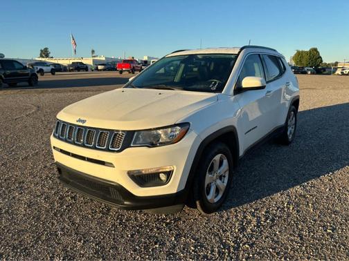 White Clearcoat 2019 Jeep Compass Latitude