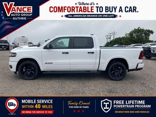 Bright White Clearcoat 2025 RAM 1500 Laramie