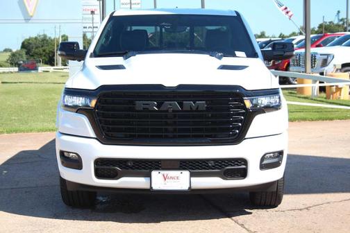 Bright White Clearcoat 2025 RAM 1500 Laramie