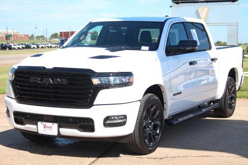 Bright White Clearcoat 2025 RAM 1500 Laramie