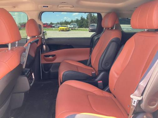 2023 Kia Carnival SX Prestige