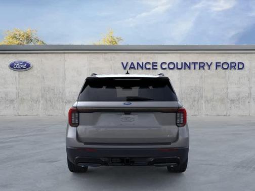 Carbonized Gray Metallic 2026 Ford Explorer ST-Line