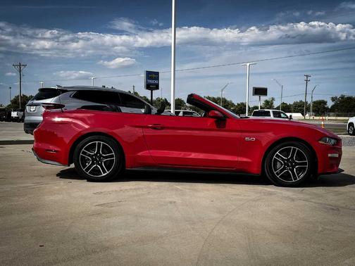 2022 Ford Mustang GT Premium