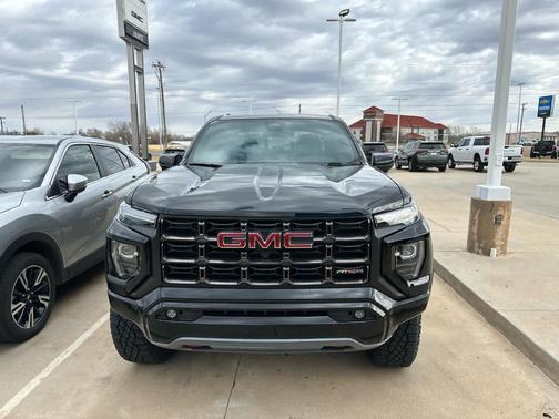 2023 GMC Canyon AT4X