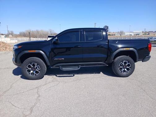 2023 GMC Canyon AT4X