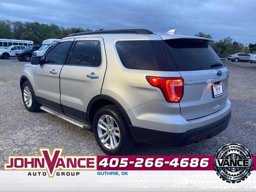 Ingot Silver Metallic 2017 Ford Explorer Base