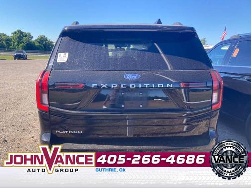 Agate Black Metallic 2025 Ford Expedition Platinum