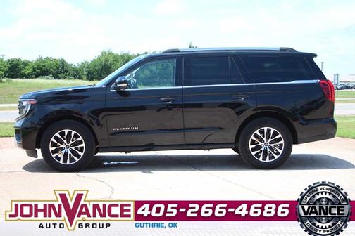 Agate Black Metallic 2025 Ford Expedition Platinum