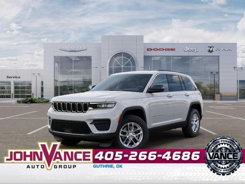 Bright White Clearcoat 2026 Jeep Grand Cherokee Laredo X