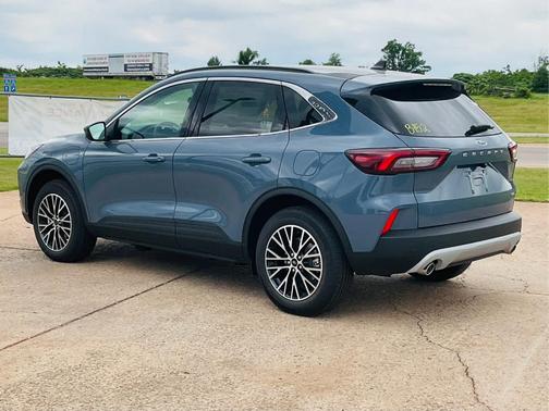 2025 Ford Escape PHEV