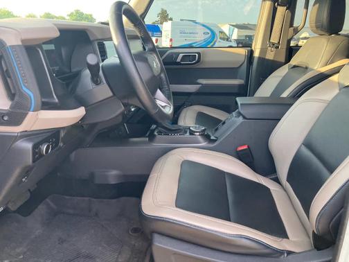 Cactus Green / Gray 2023 Ford Bronco Wildtrak